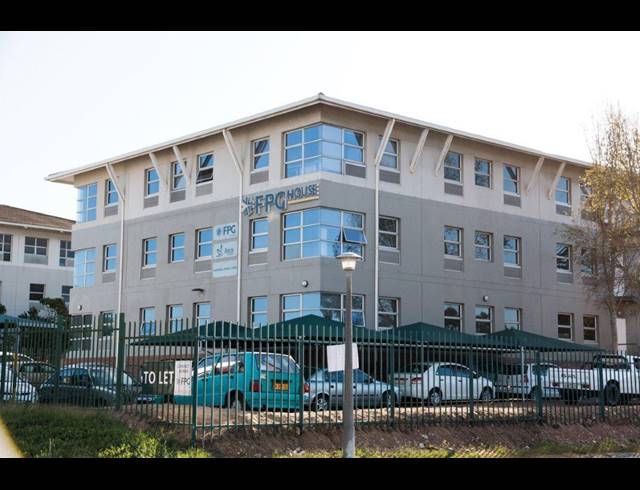 173M² OFFICE TO LET IN PAROW CENTRAL